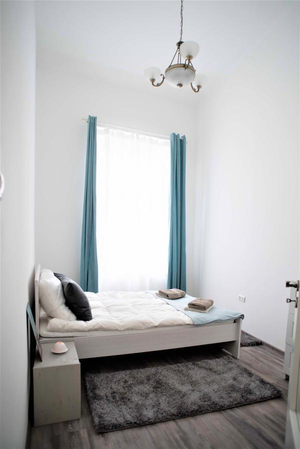 Castle Trees Apartment ブダペスト エクステリア 写真